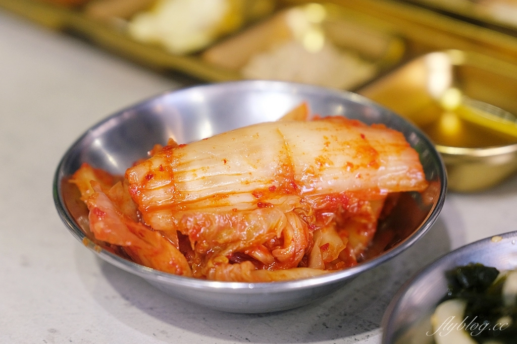 台中北屯｜料韓男台中北屯店，台北來的韓國熟成烤五花肉名店，個人平均消費550元起 @飛天璇的口袋