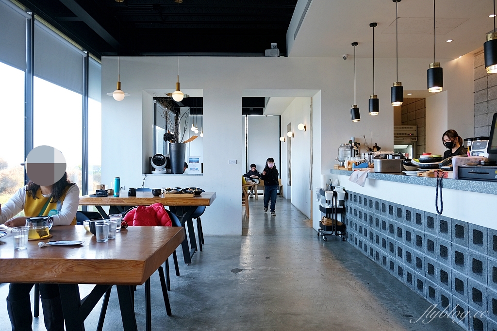 宜蘭頭城｜滿山望海．坐擁龜山島第一排海景，宜蘭最夯的景觀餐廳 @飛天璇的口袋