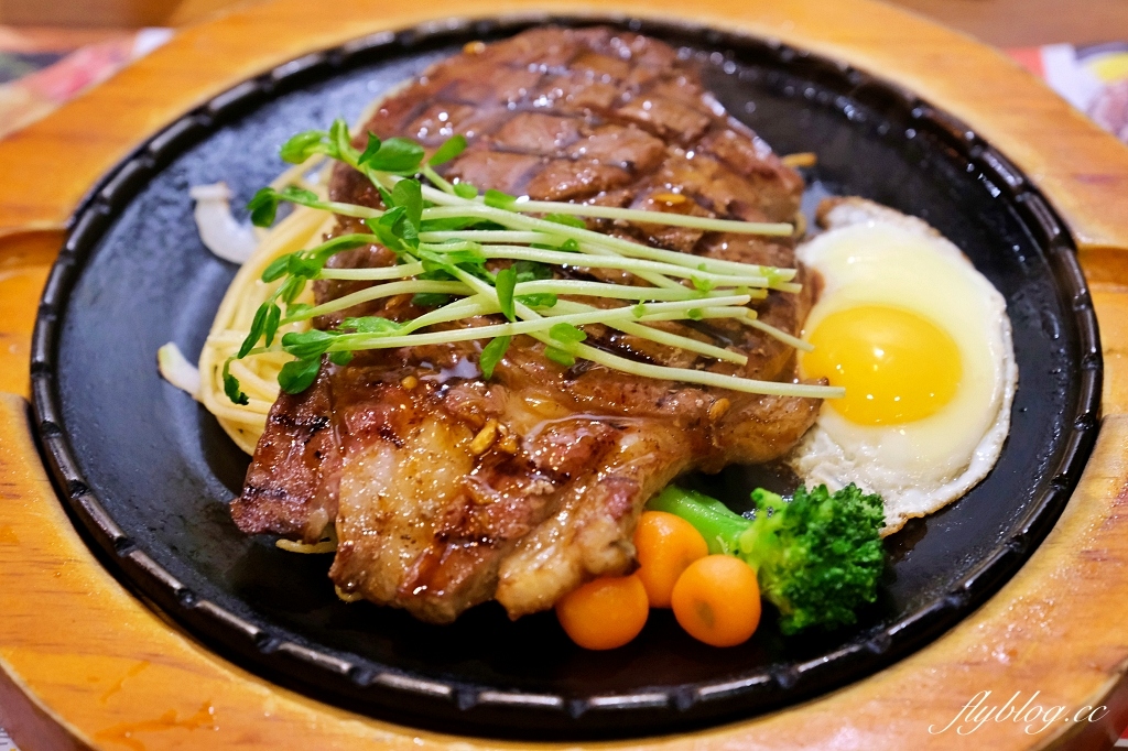 宜蘭五結|來來牛排館.東台灣限定的平價牛排,飲料喝到飽加麵不加價 @飛天璇的口袋 宜蘭五結|來來牛排館.東台灣限定的平價牛排,飲料喝到飽加麵不加價 @飛天璇的口袋