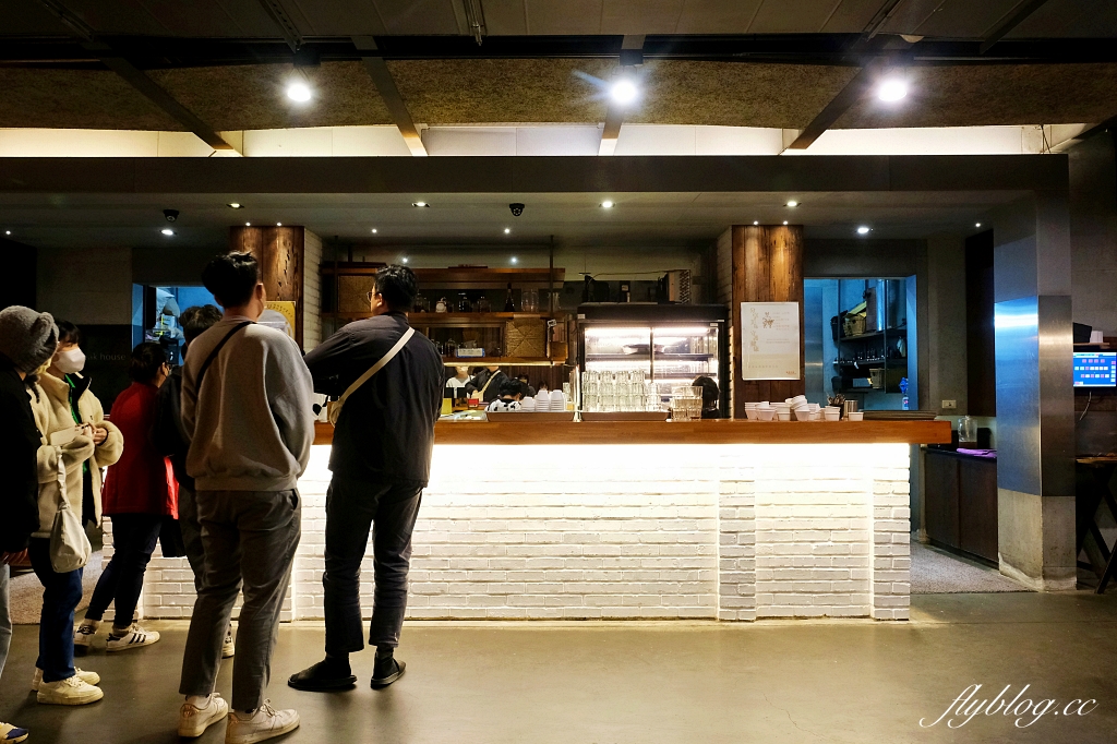 宜蘭五結|來來牛排館.東台灣限定的平價牛排,飲料喝到飽加麵不加價 @飛天璇的口袋 宜蘭五結|來來牛排館.東台灣限定的平價牛排,飲料喝到飽加麵不加價 @飛天璇的口袋