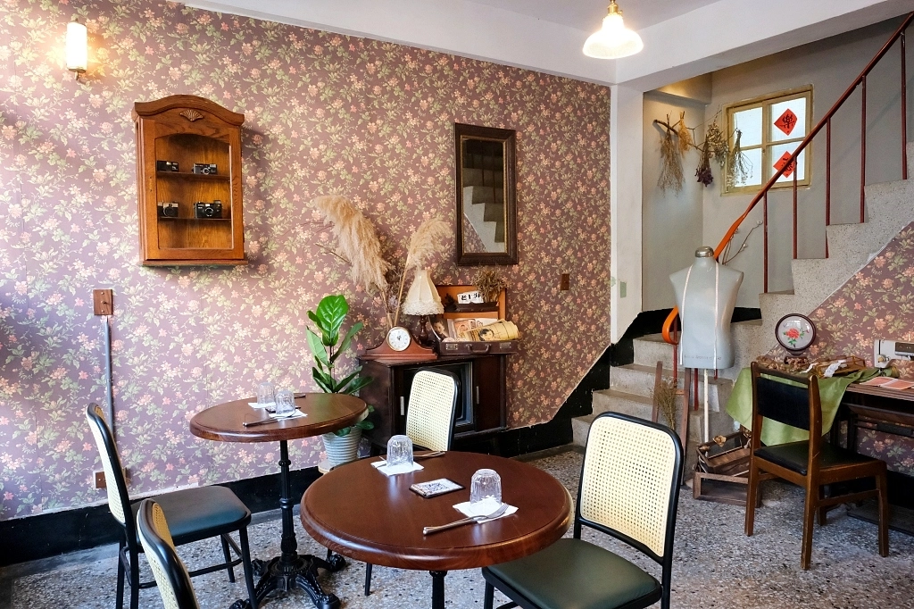 台中西屯｜Mook木可餐行，教師新村裡60年老宅，非常有質感的早午餐甜點店 @飛天璇的口袋