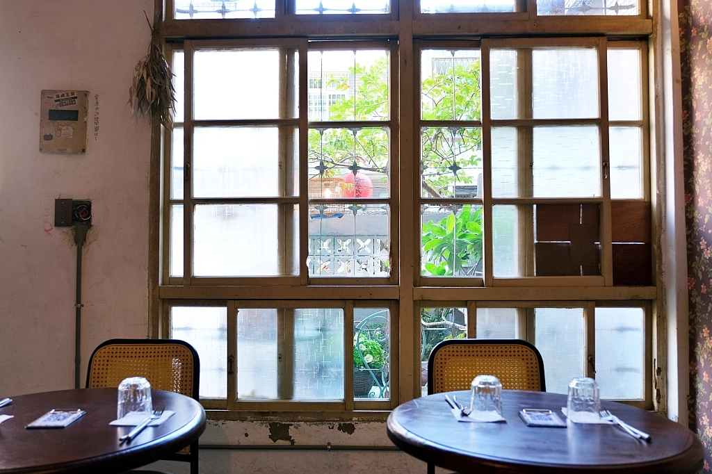 台中西屯｜Mook木可餐行，教師新村裡60年老宅，非常有質感的早午餐甜點店 @飛天璇的口袋