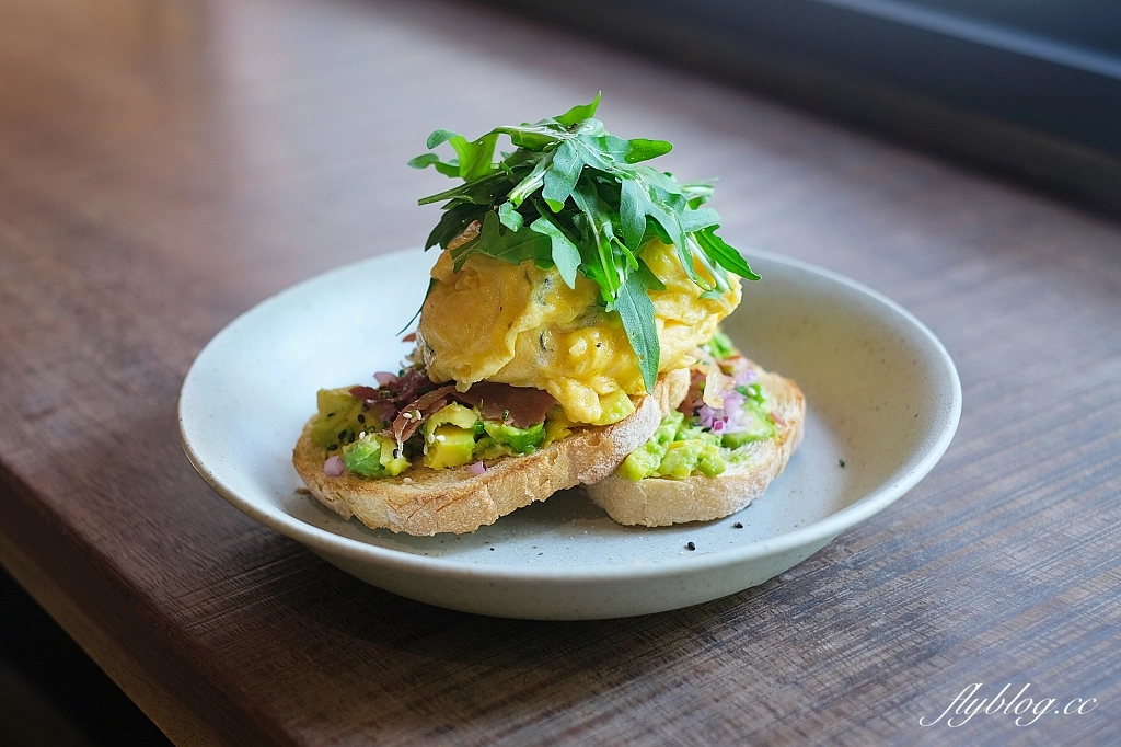 台中西區｜Juggler Cafe，台中道地澳式早午餐店推薦，隱身廣三SOGO百貨後方巷子內 @飛天璇的口袋