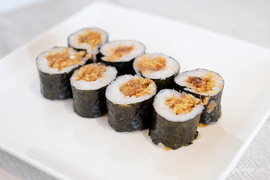 台中南屯｜三山燒肉，輕井澤最新燒肉品牌，訂位方式、菜單和食用心得分享 @飛天璇的口袋