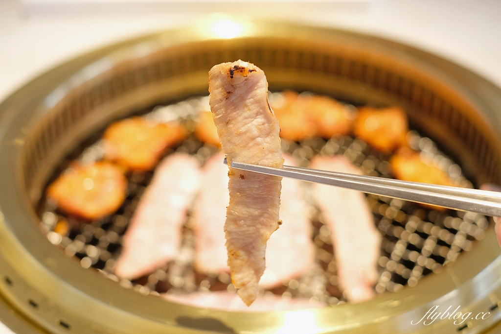 台中南屯｜三山燒肉，輕井澤最新燒肉品牌，訂位方式、菜單和食用心得分享 @飛天璇的口袋