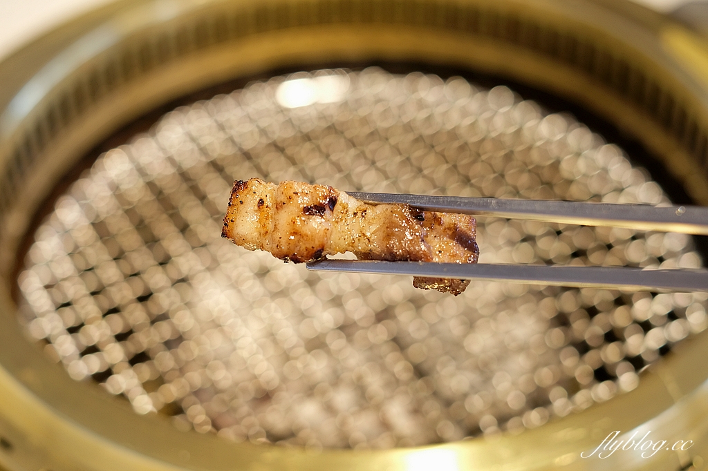 台中南屯｜三山燒肉，輕井澤最新燒肉品牌，訂位方式、菜單和食用心得分享 @飛天璇的口袋