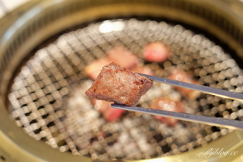 台中南屯｜三山燒肉，輕井澤最新燒肉品牌，訂位方式、菜單和食用心得分享 @飛天璇的口袋