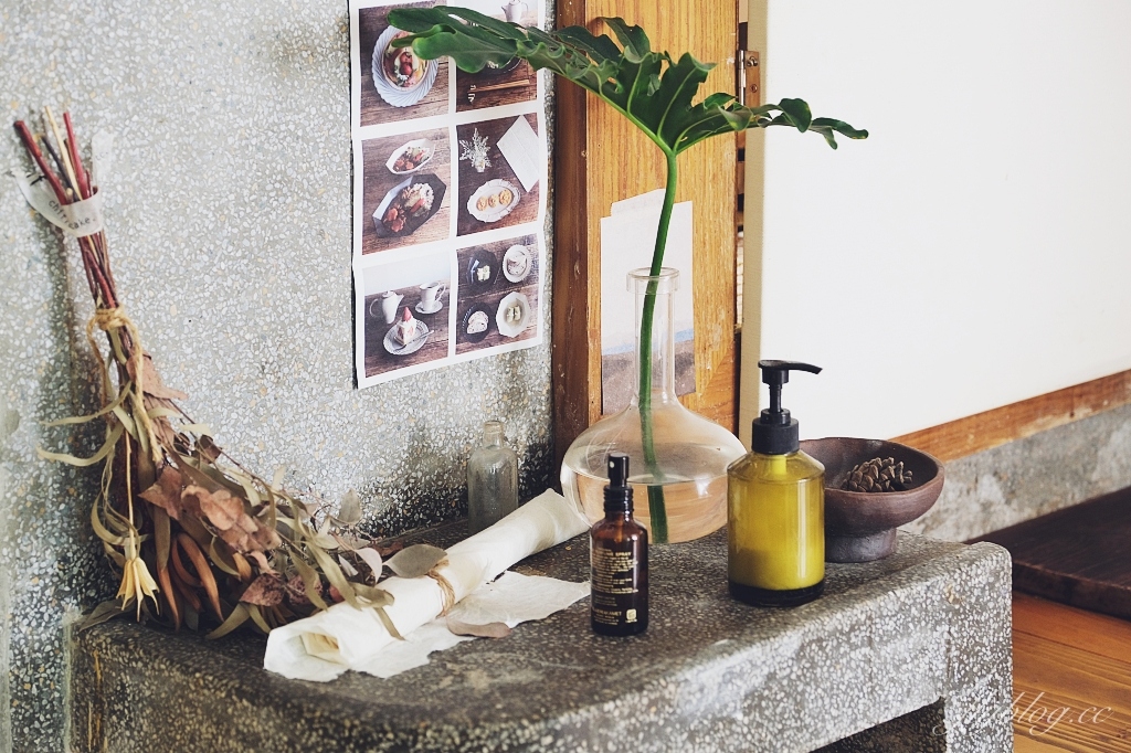 新竹東區｜Hidden off，新竹預約制咖啡館，老宅文青風氛圍，新竹大遠百周邊美食 @飛天璇的口袋