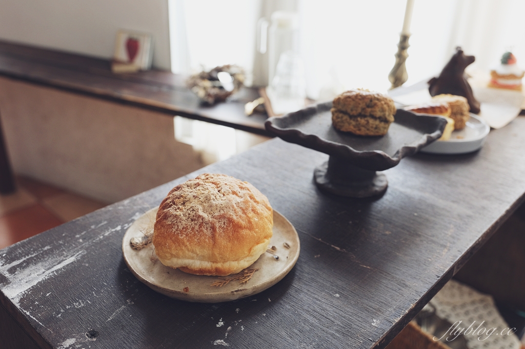 新竹東區｜Hidden off，新竹預約制咖啡館，老宅文青風氛圍，新竹大遠百周邊美食 @飛天璇的口袋