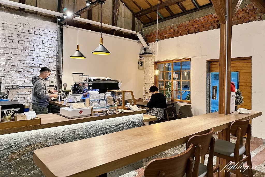 台中東區|LIGAWA dessert 哩嘎哇,台中東區老宅咖啡館,甜點咖啡都很有水準 @飛天璇的口袋 台中東區|LIGAWA dessert 哩嘎哇,台中東區老宅咖啡館,甜點咖啡都很有水準 @飛天璇的口袋