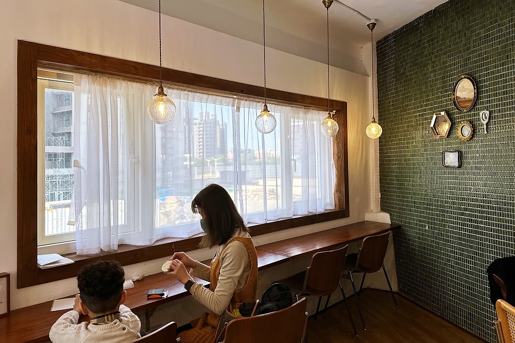 桃園甜點｜辺間屋梅子，風禾公園附近文青風咖啡館，除了甜食也有鹹食供應 @飛天璇的口袋