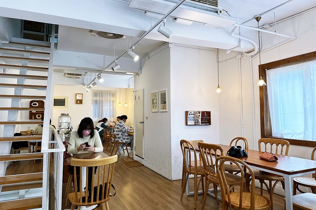 桃園甜點｜辺間屋梅子，風禾公園附近文青風咖啡館，除了甜食也有鹹食供應 @飛天璇的口袋