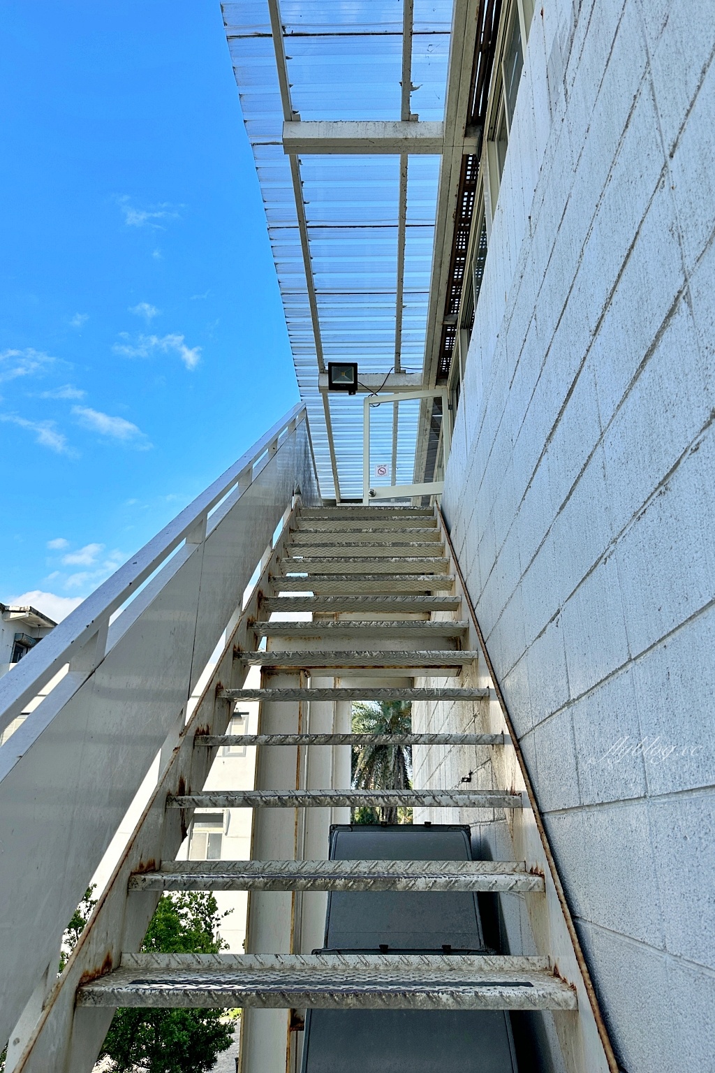 宜蘭頭城｜滿山望海．坐擁龜山島第一排海景，宜蘭最夯的景觀餐廳 @飛天璇的口袋