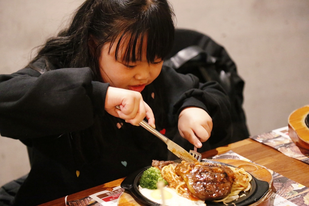 宜蘭五結|來來牛排館.東台灣限定的平價牛排,飲料喝到飽加麵不加價 @飛天璇的口袋 宜蘭五結|來來牛排館.東台灣限定的平價牛排,飲料喝到飽加麵不加價 @飛天璇的口袋