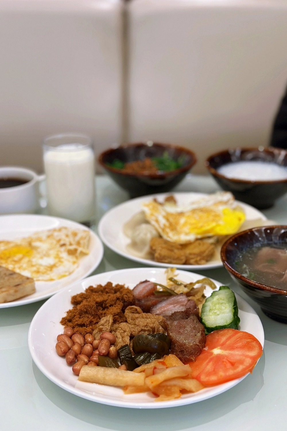 桃園龍潭｜朋趣Bon Chill Glamping．一泊四食豪華露營車，小孩子玩瘋的遊樂場 @飛天璇的口袋