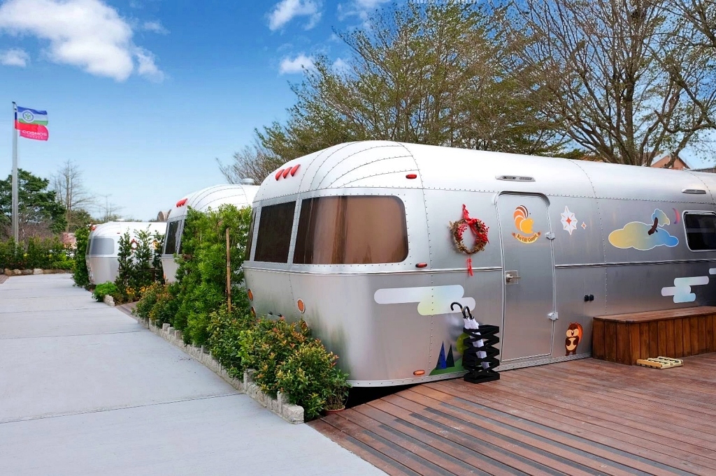 桃園龍潭｜朋趣Bon Chill Glamping．一泊四食豪華露營車，小孩子玩瘋的遊樂場 @飛天璇的口袋