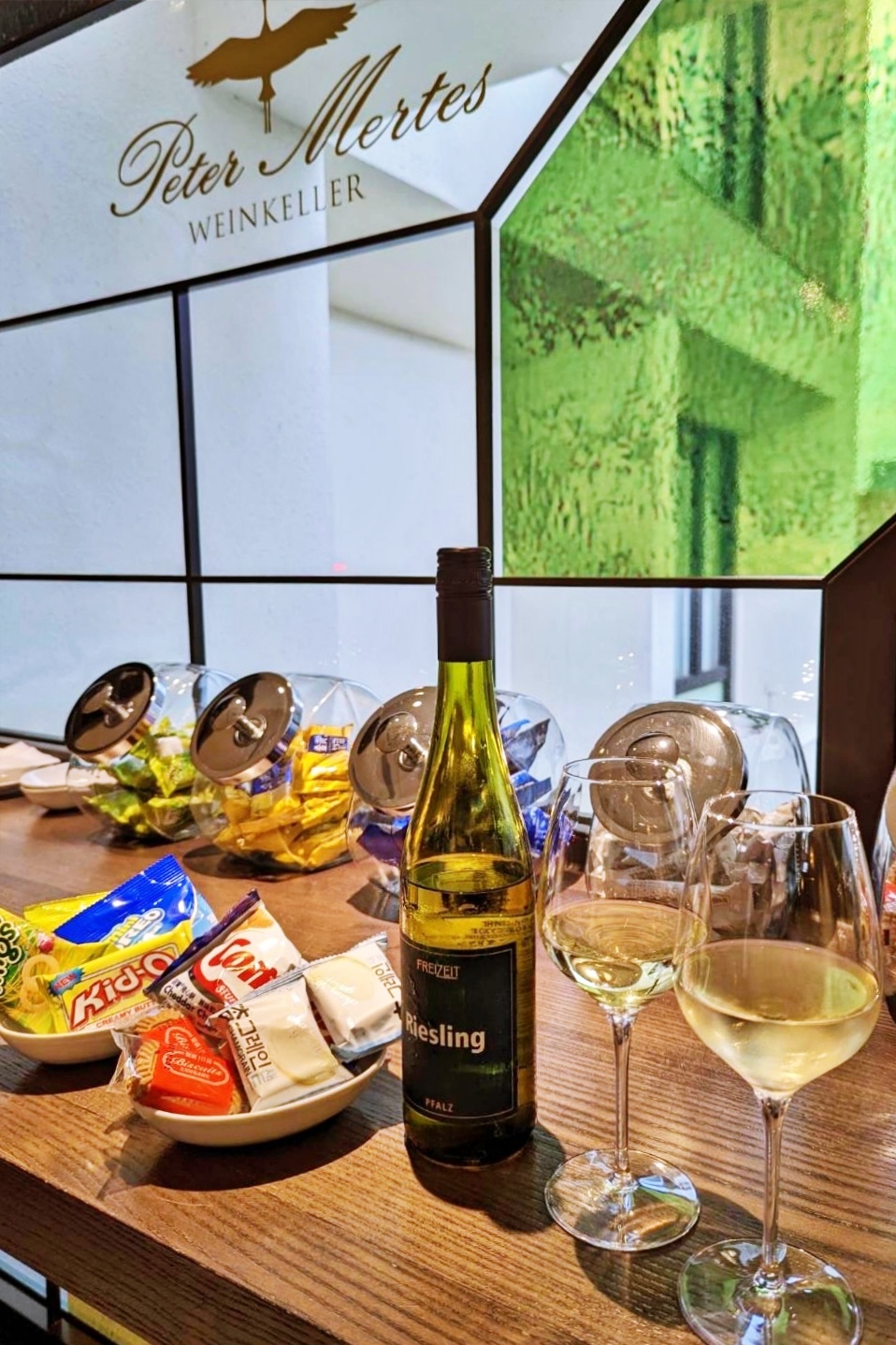 台北中山｜Hotel MVSA 慕舍酒店，Happy Hour點心酒類無限享用，早餐也可以吃得到米其林一星料理 @飛天璇的口袋