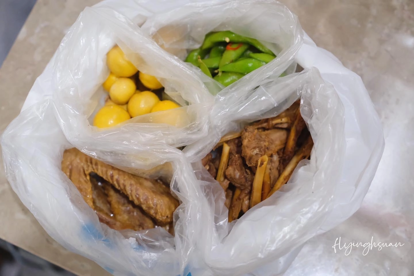 宜蘭礁溪|鴨喜露,在地飄香50餘年的滷味專賣,榮獲台灣百大名店推薦 @飛天璇的口袋 宜蘭礁溪|鴨喜露,在地飄香50餘年的滷味專賣,榮獲台灣百大名店推薦 @飛天璇的口袋