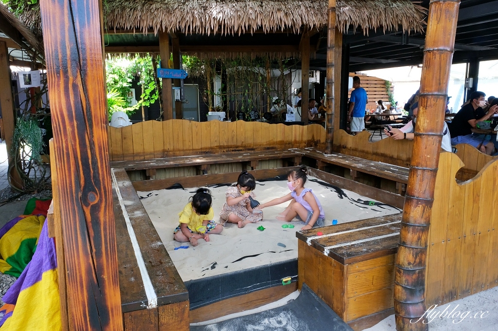 台東東河｜可可娜咖啡，坐擁180度太平洋海景，台東看海的景觀餐廳(附菜單) @飛天璇的口袋