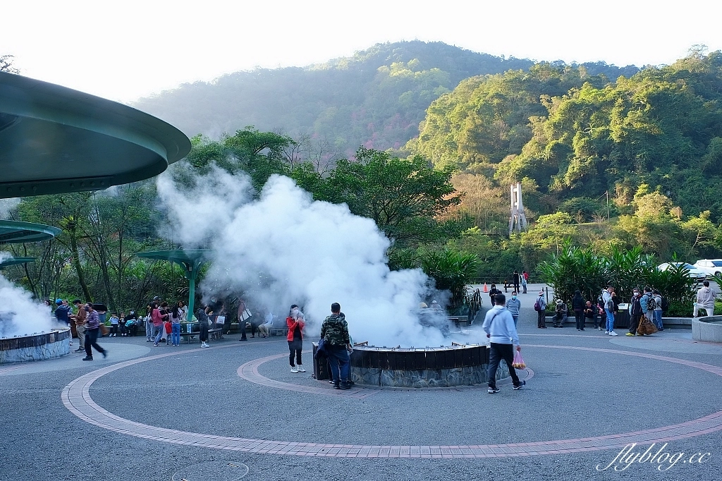 宜蘭大同｜鳩之澤溫泉，群山環繞的夢幻藍湖溫泉，還可以煮溫泉蛋和溫泉玉米 @飛天璇的口袋