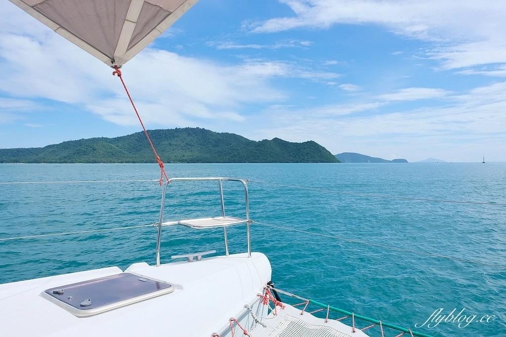 泰國普吉島｜珊瑚島Coral Island．搭乘遊艇前往普吉島渡假盛地，在banana beach享受陽光沙灘比基尼 @飛天璇的口袋