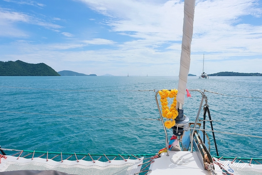 泰國普吉島｜珊瑚島Coral Island．搭乘遊艇前往普吉島渡假盛地，在banana beach享受陽光沙灘比基尼 @飛天璇的口袋
