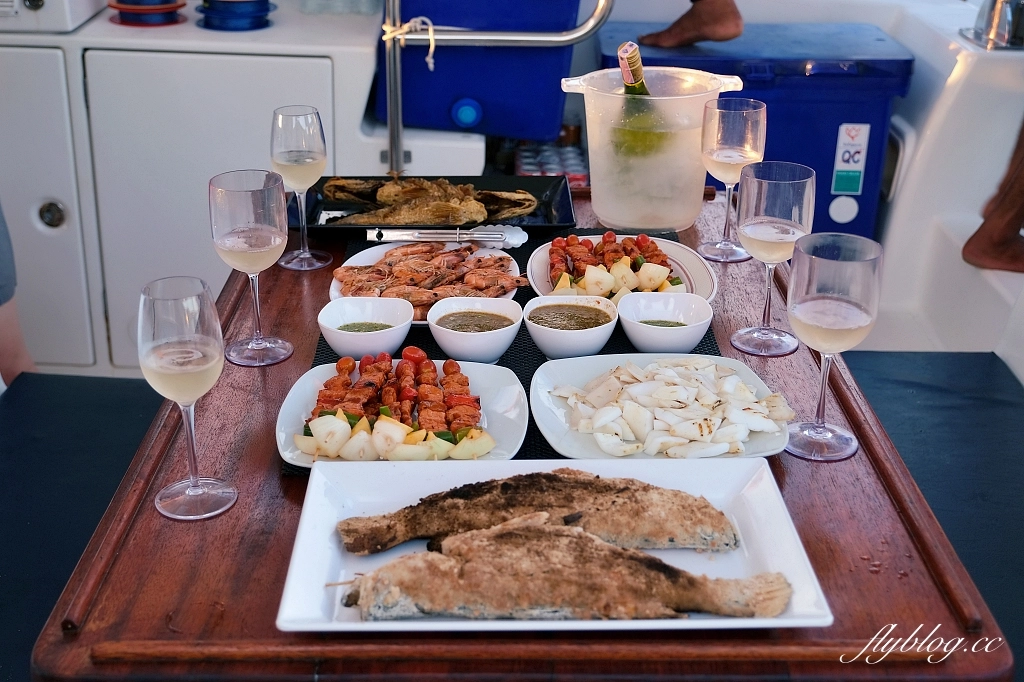 泰國普吉島｜珊瑚島Coral Island．搭乘遊艇前往普吉島渡假盛地，在banana beach享受陽光沙灘比基尼 @飛天璇的口袋