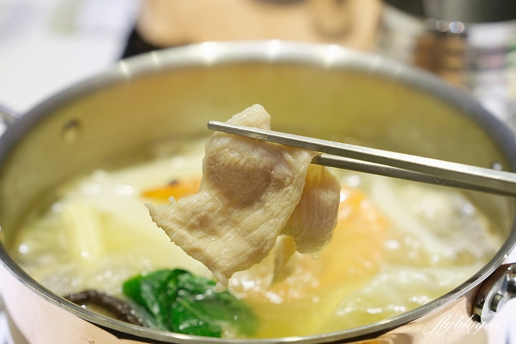 台中西屯｜涮屋馬．屋馬燒肉火鍋新品牌，訂位方式菜單和食用心得一次看 @飛天璇的口袋