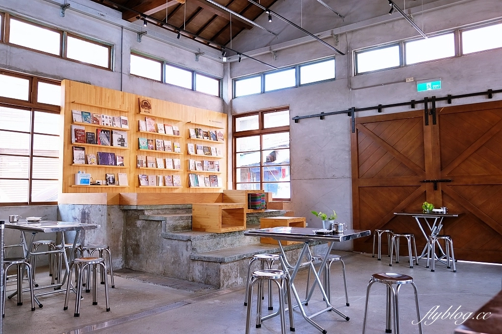 台中東區｜第四市場，日治時期舊市場再活化，文青市集品嚐東泉辣椒 @飛天璇的口袋