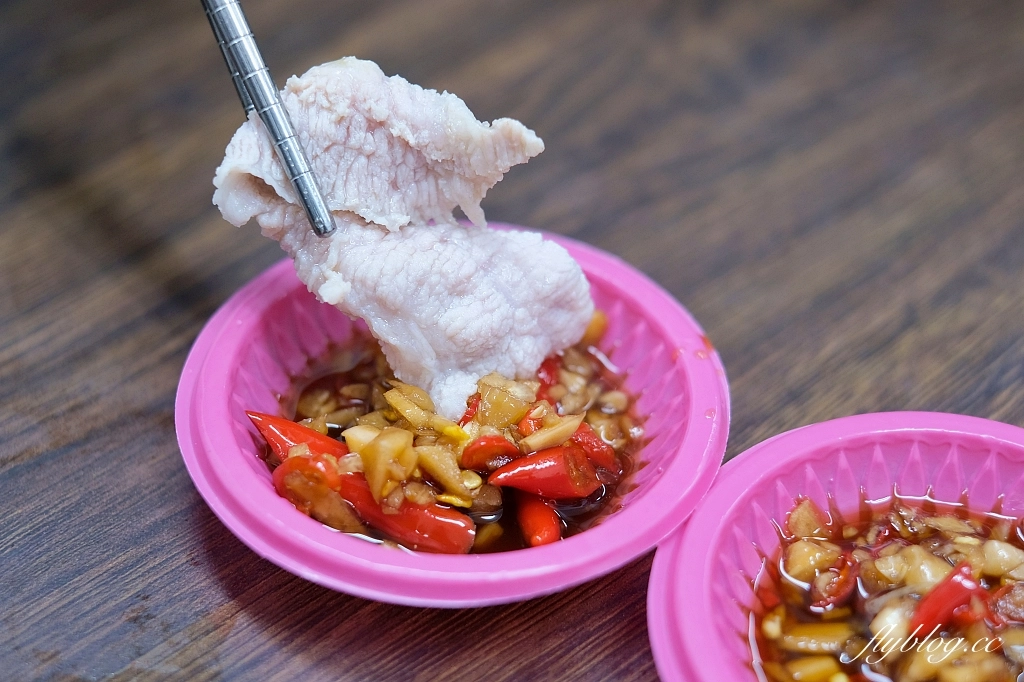 台北中正｜阿男麻油雞，米其林推薦街頭小吃，南機場夜市人氣麻油雞攤 @飛天璇的口袋