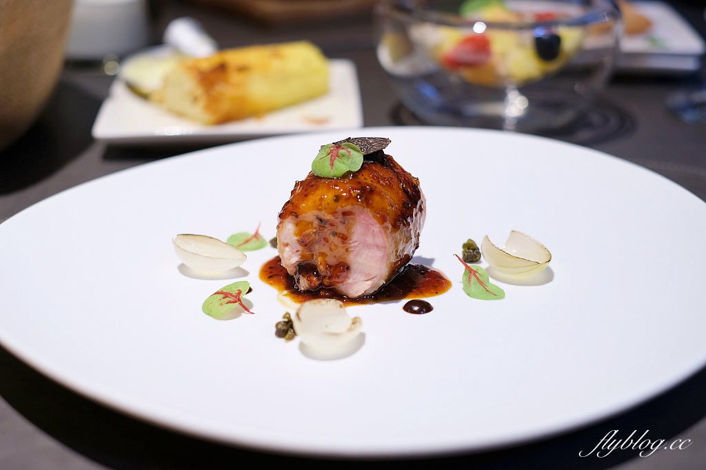 台北中山｜Hotel MVSA 慕舍酒店，Happy Hour點心酒類無限享用，早餐也可以吃得到米其林一星料理 @飛天璇的口袋