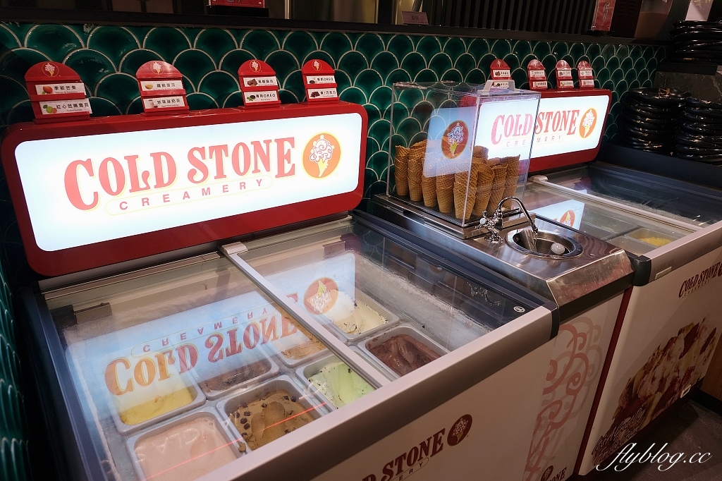 台中南屯｜嚮辣牛和麻辣鍋，超過100種火鍋自助吧，898元以上和牛吃到飽 @飛天璇的口袋