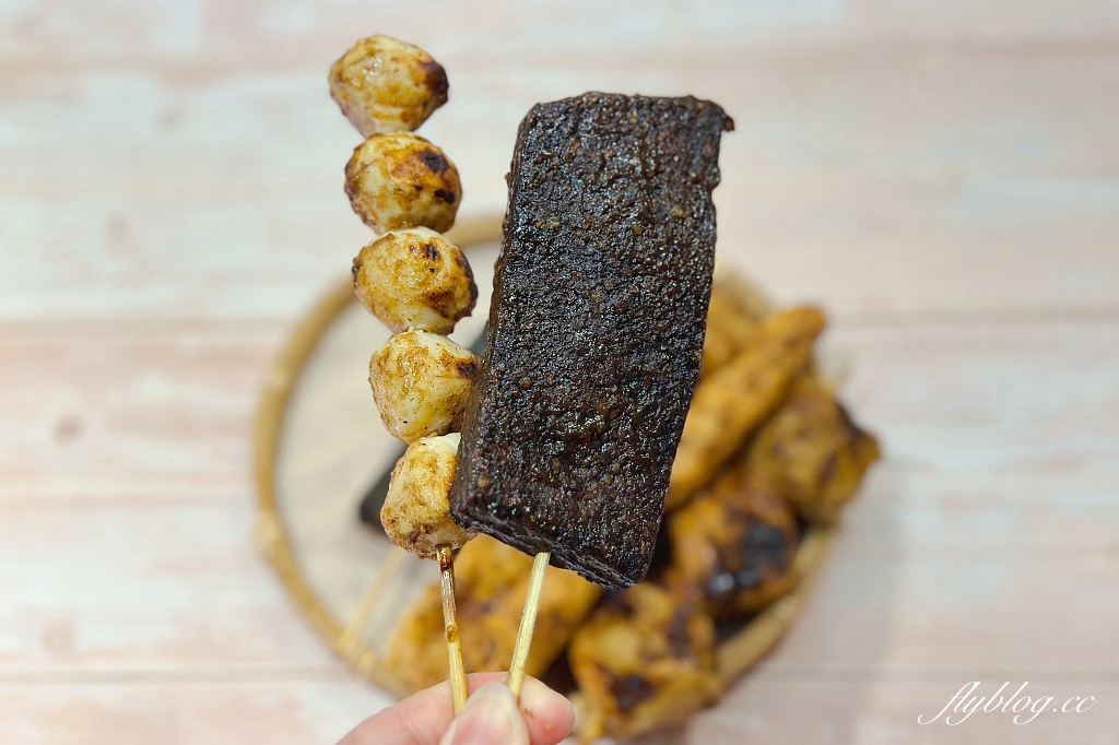 台中中區｜林家烤肉，中華夜市裡的隱藏版美食，營業超過50年的人氣烤肉攤 @飛天璇的口袋