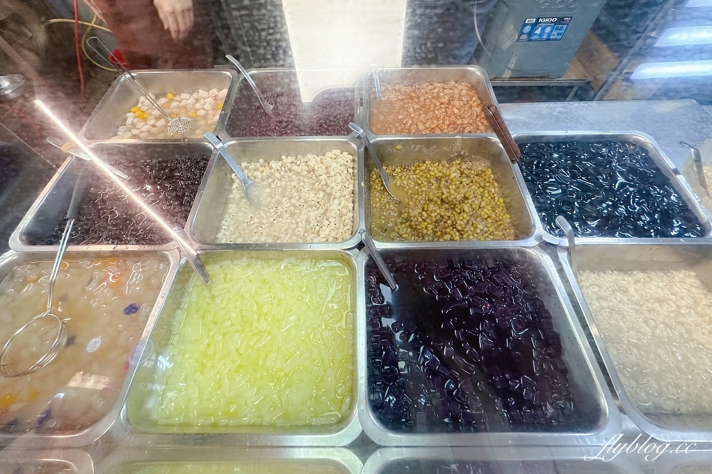 台北中正｜南機場芋頭大王，綿密好吃的芋頭剉冰，南機場夜市老字號排隊美食 @飛天璇的口袋