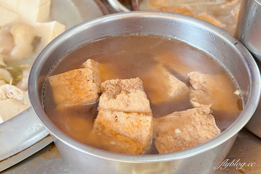 台中西區｜無招牌自治街乾麵，住家營業50年都沒有招牌，一碗炒麵感受最簡單的人情味 @飛天璇的口袋