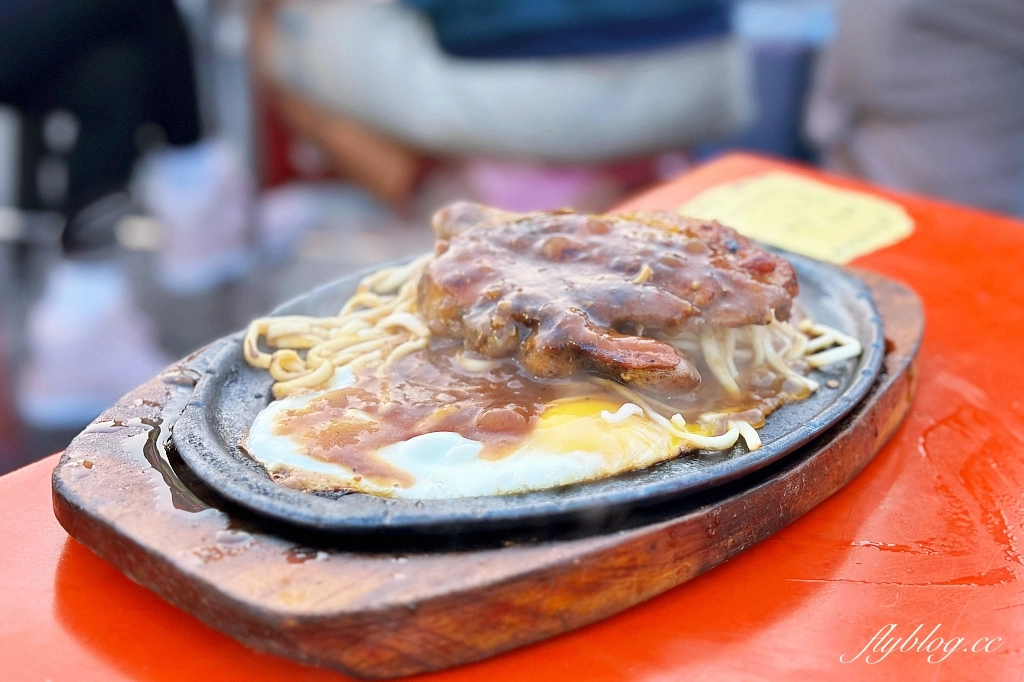 台中南區|來客牛排,大慶夜市人氣平價牛排,加麵不加價飲料濃湯喝到飽 @飛天璇的口袋 台中南區|來客牛排,大慶夜市人氣平價牛排,加麵不加價飲料濃湯喝到飽 @飛天璇的口袋