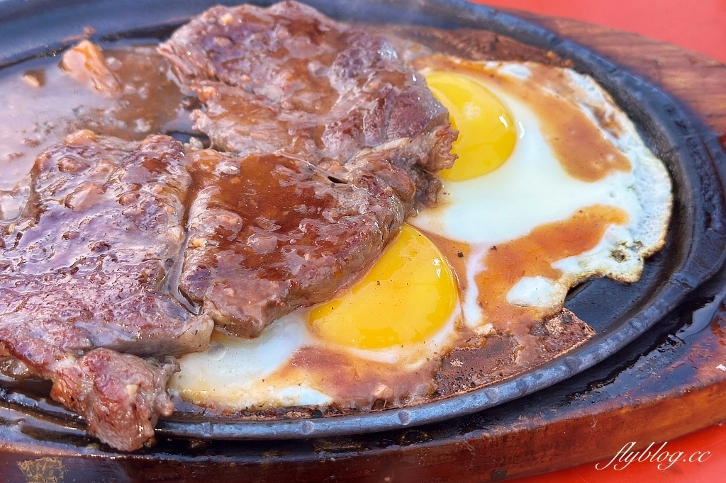 台中南區|來客牛排,大慶夜市人氣平價牛排,加麵不加價飲料濃湯喝到飽 @飛天璇的口袋 台中南區|來客牛排,大慶夜市人氣平價牛排,加麵不加價飲料濃湯喝到飽 @飛天璇的口袋