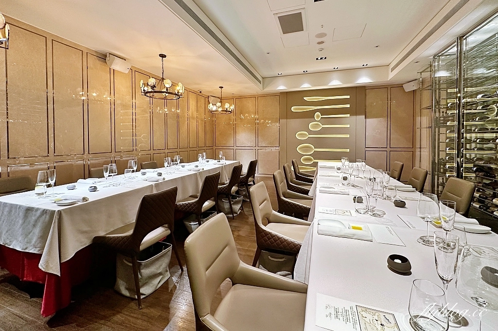 台北中山｜Hotel MVSA 慕舍酒店，Happy Hour點心酒類無限享用，早餐也可以吃得到米其林一星料理 @飛天璇的口袋