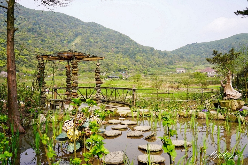 台北北投｜名陽匍休閒農莊，陽明山海芋季開始了，可愛粉紅噗噗車超好拍 @飛天璇的口袋