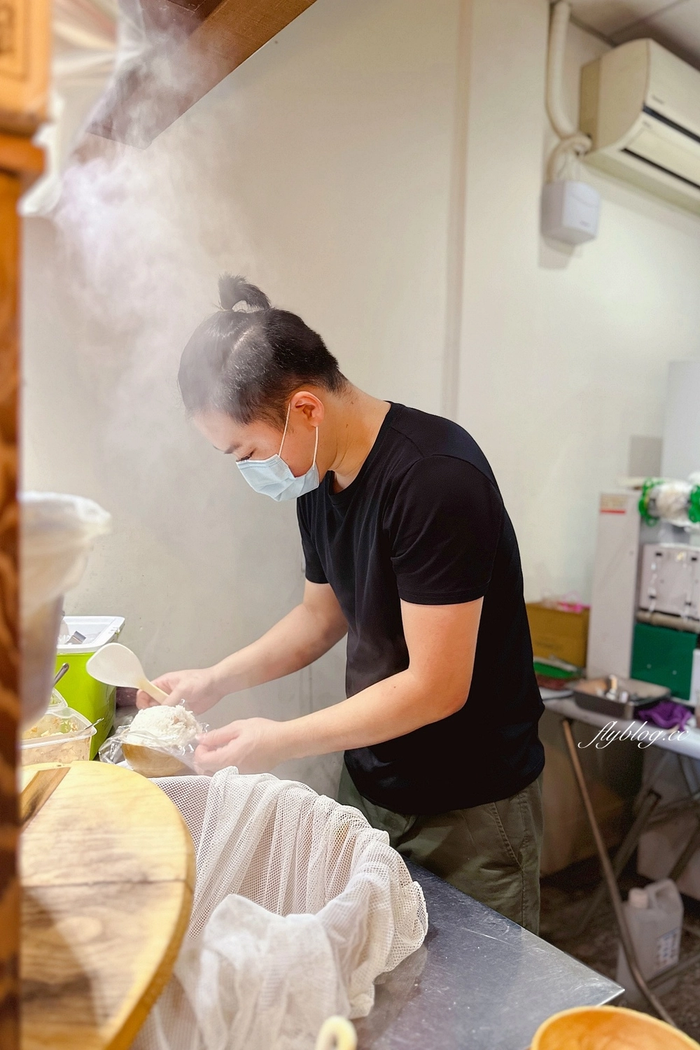 台中西屯｜原氣飯糰，傳統飯糰也可以很IG，包裝可愛的文青飯糰提著走 @飛天璇的口袋