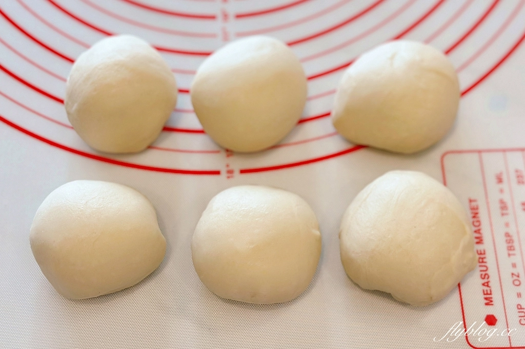 食譜分享｜貝果的做法，不用攪拌機也可以，藍莓乳酪貝果超好吃 @飛天璇的口袋