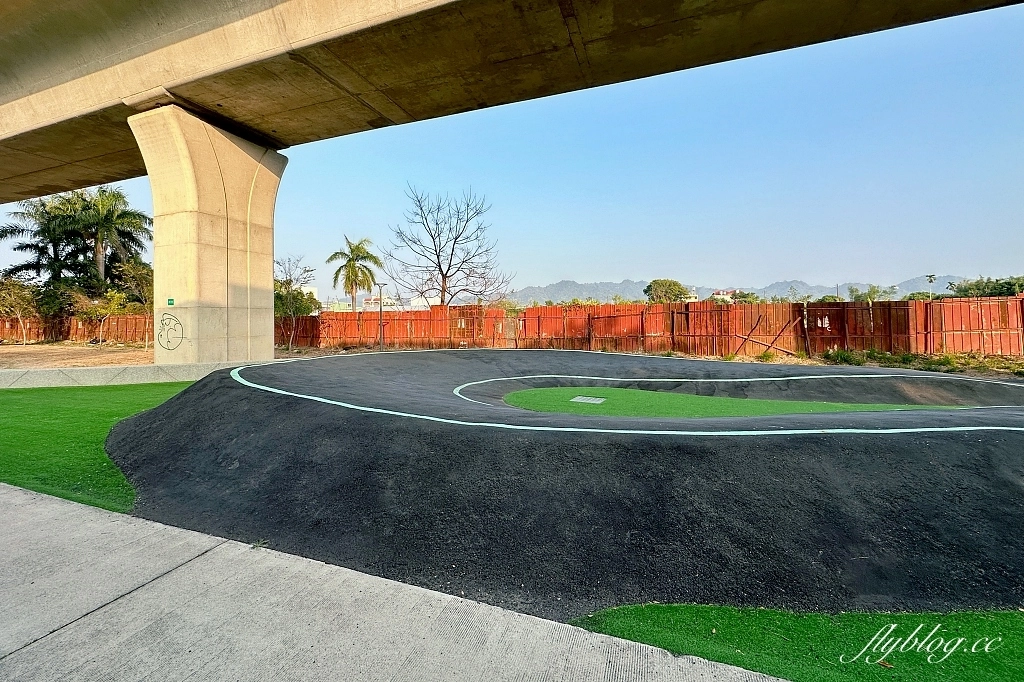 台中景點｜綠空鐵道1908．沿著台中綠空廊道騎著Ubike，松竹站到豐原站10公里全紀錄 @飛天璇的口袋