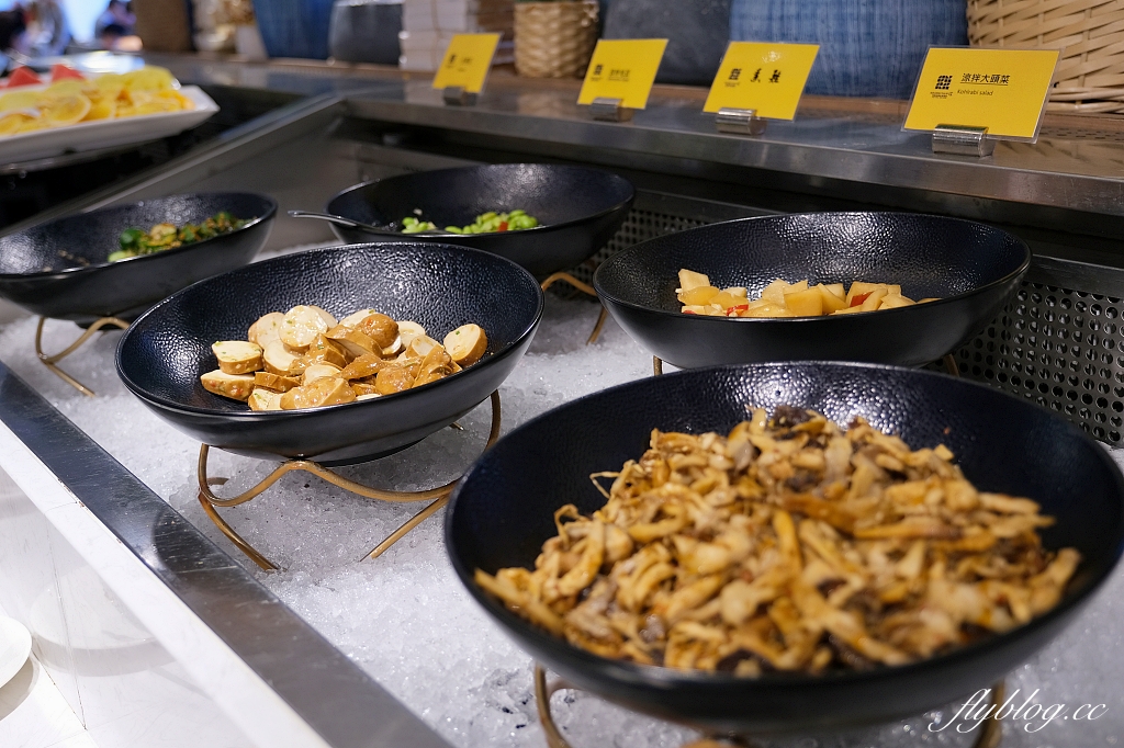 新北淡水｜將捷金鬱金香酒店，房間陽台正對淡水河美景，結合飯店商場和電影院 @飛天璇的口袋