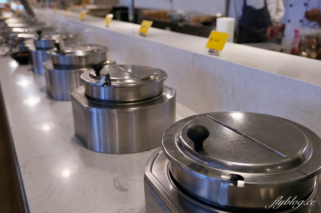 新北淡水｜將捷金鬱金香酒店，房間陽台正對淡水河美景，結合飯店商場和電影院 @飛天璇的口袋