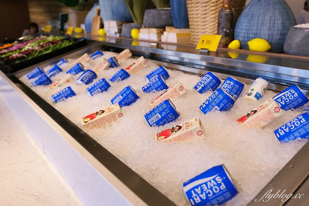 新北淡水｜將捷金鬱金香酒店，房間陽台正對淡水河美景，結合飯店商場和電影院 @飛天璇的口袋