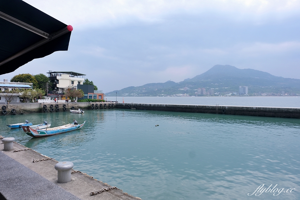 新北淡水｜朝日夫婦，充滿沖繩風情的日式刨冰店，坐擁淡水河第一排美景 @飛天璇的口袋