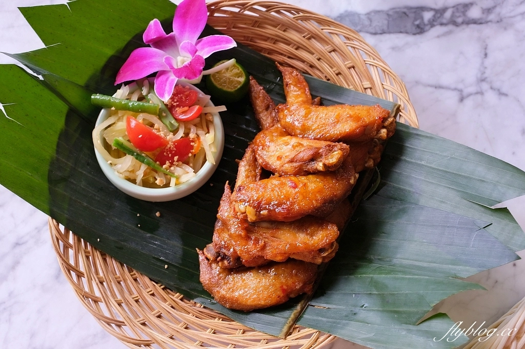 新北淡水｜水灣餐廳waterfront 榕堤店，淡水最美景觀餐廳，感受濃濃峇里島風情(附菜單) @飛天璇的口袋