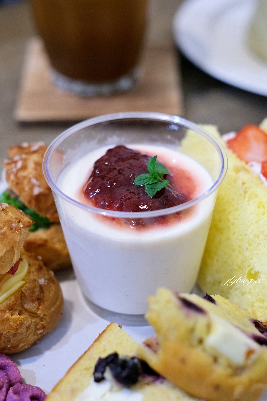 台中南屯｜小麥菓子南光店．台中人氣戚風蛋糕店，近台中烏日高鐵站 @飛天璇的口袋