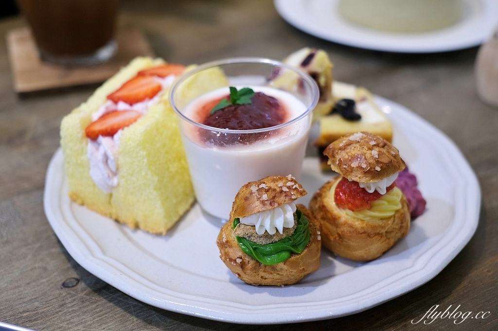 台中南屯｜小麥菓子南光店．台中人氣戚風蛋糕店，近台中烏日高鐵站 @飛天璇的口袋