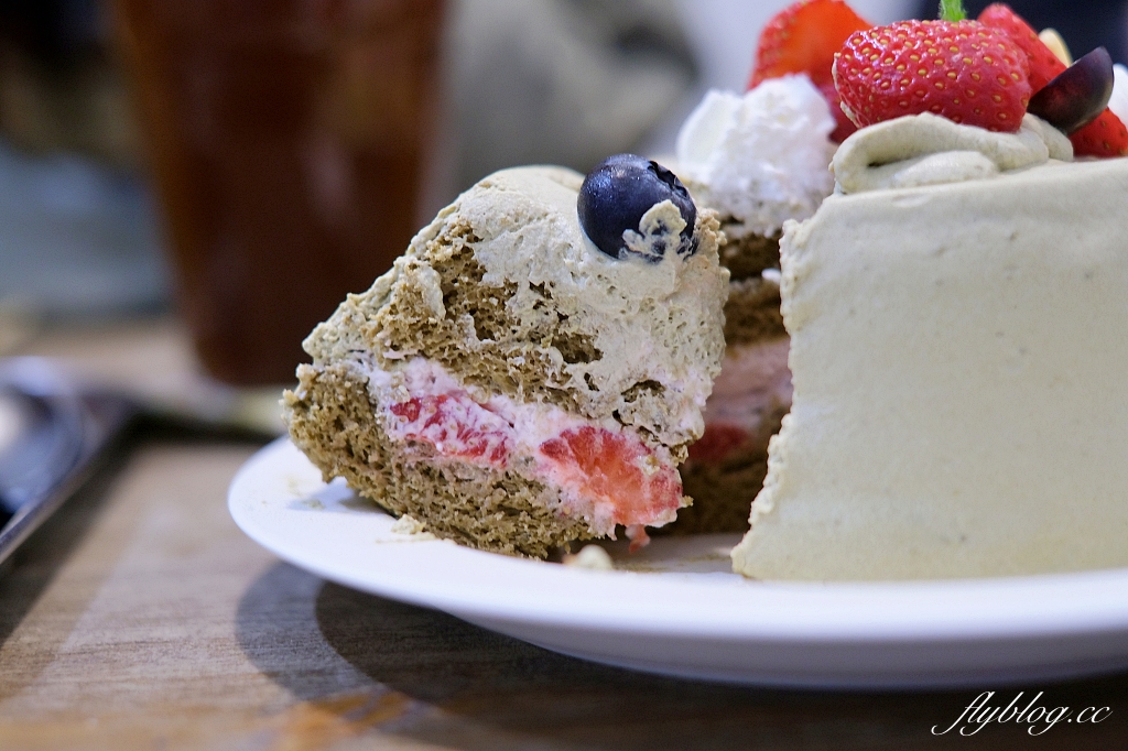 台中南屯｜小麥菓子南光店．台中人氣戚風蛋糕店，近台中烏日高鐵站 @飛天璇的口袋